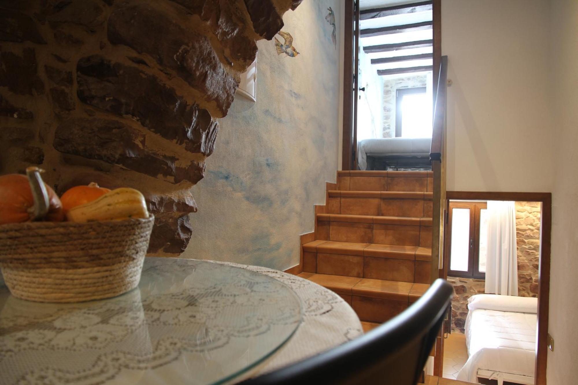Casa Rural Rustica "El Colmenar" Para Parejas, Familias O Amigos A La Montana Chovar Экстерьер фото